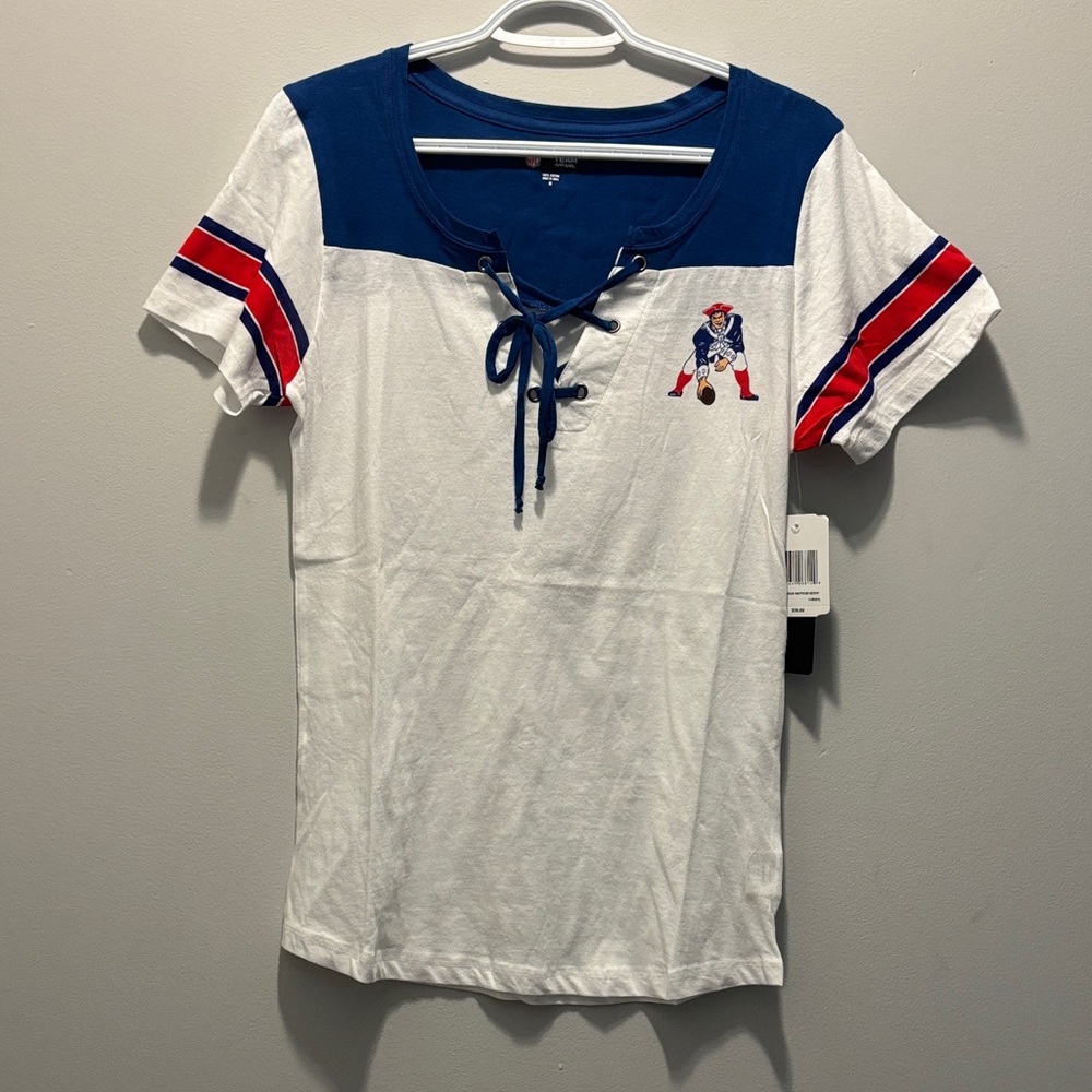 Blue and White Lace-Up T-Shirt New England Patriots